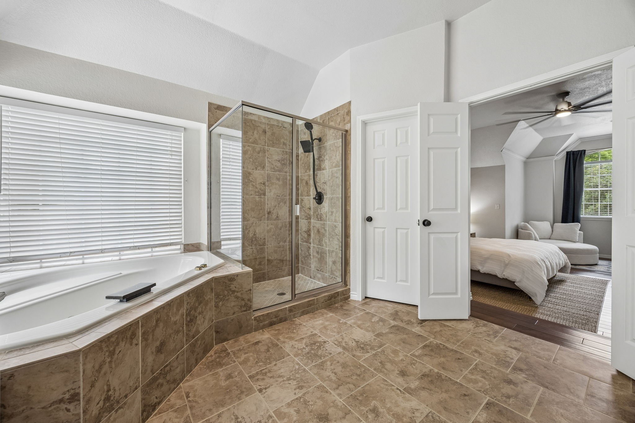 2121 Brentcove Drive Grapevine TX 76051