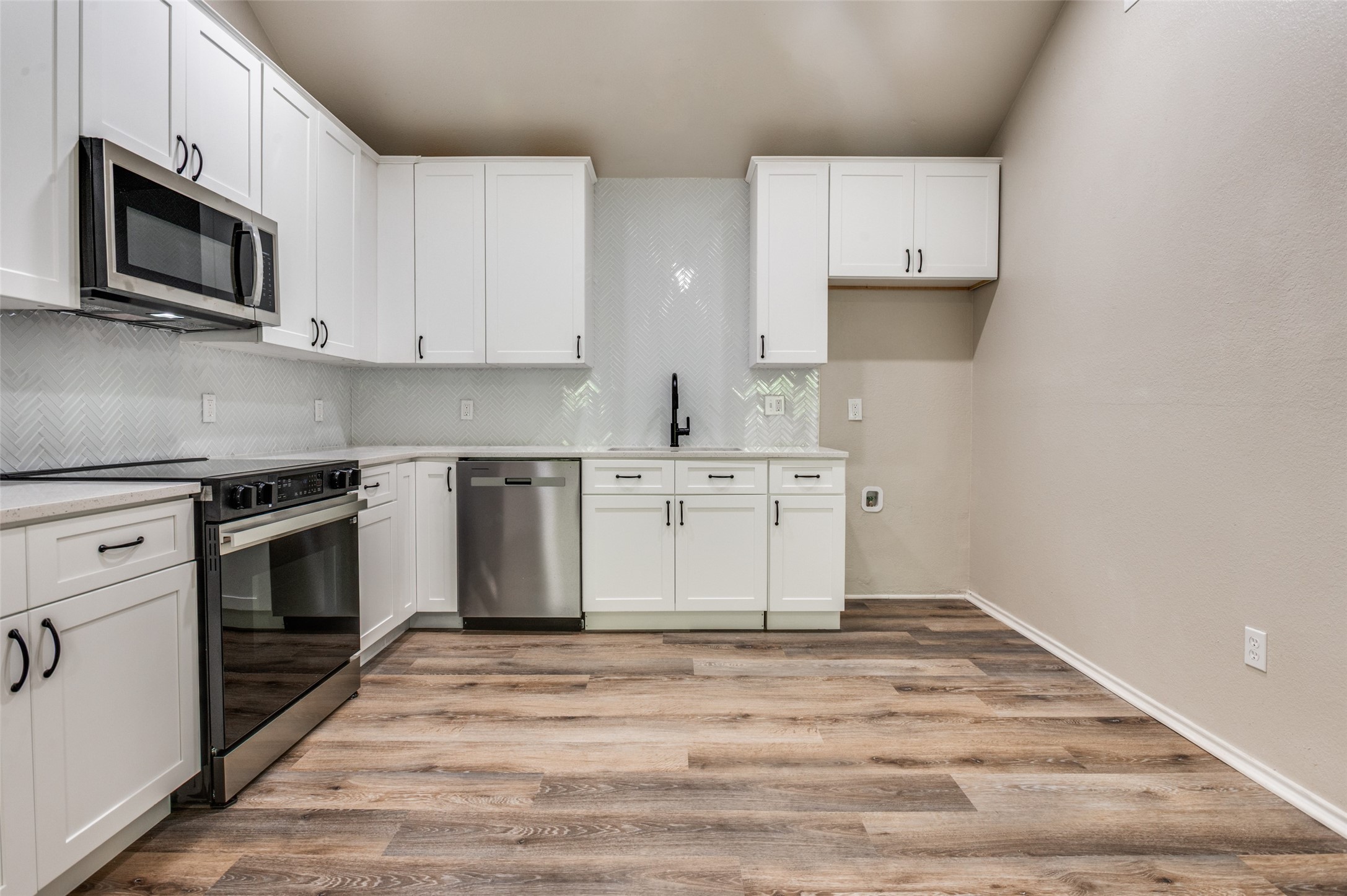 7164 Fire Hill Drive Fort Worth TX 76137