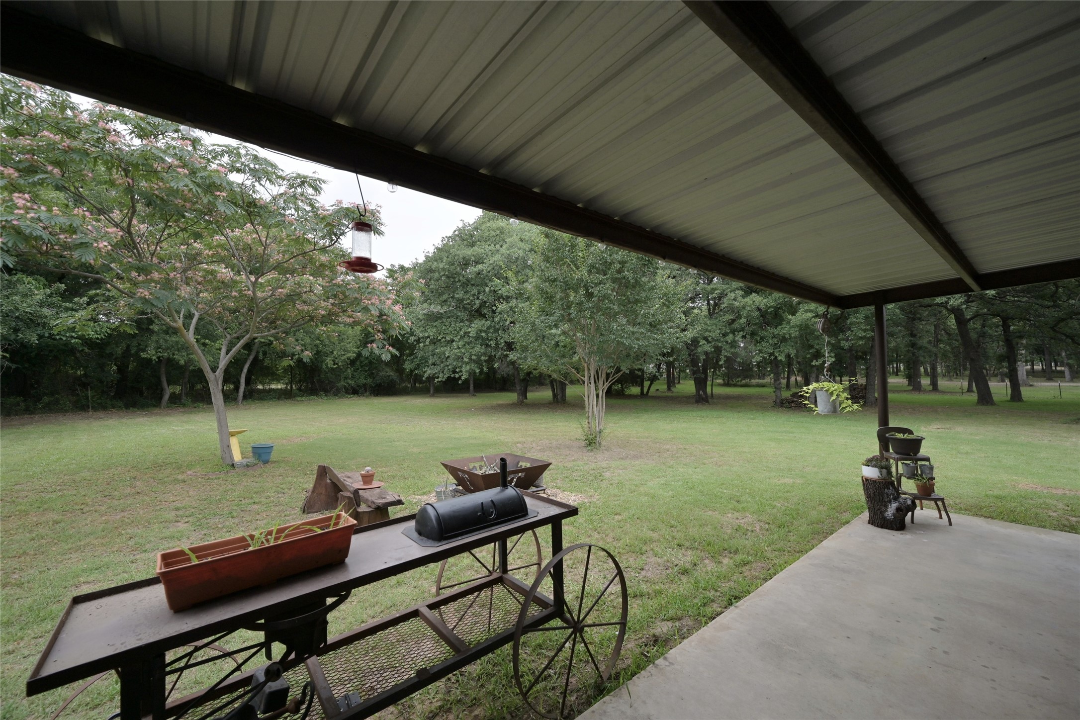 408 County Road 4856 Newark TX 76071
