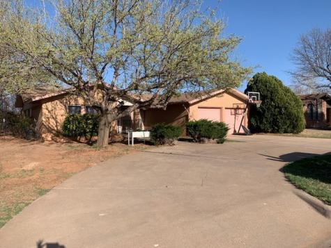 1712 Lou Avenue Sweetwater TX 79556