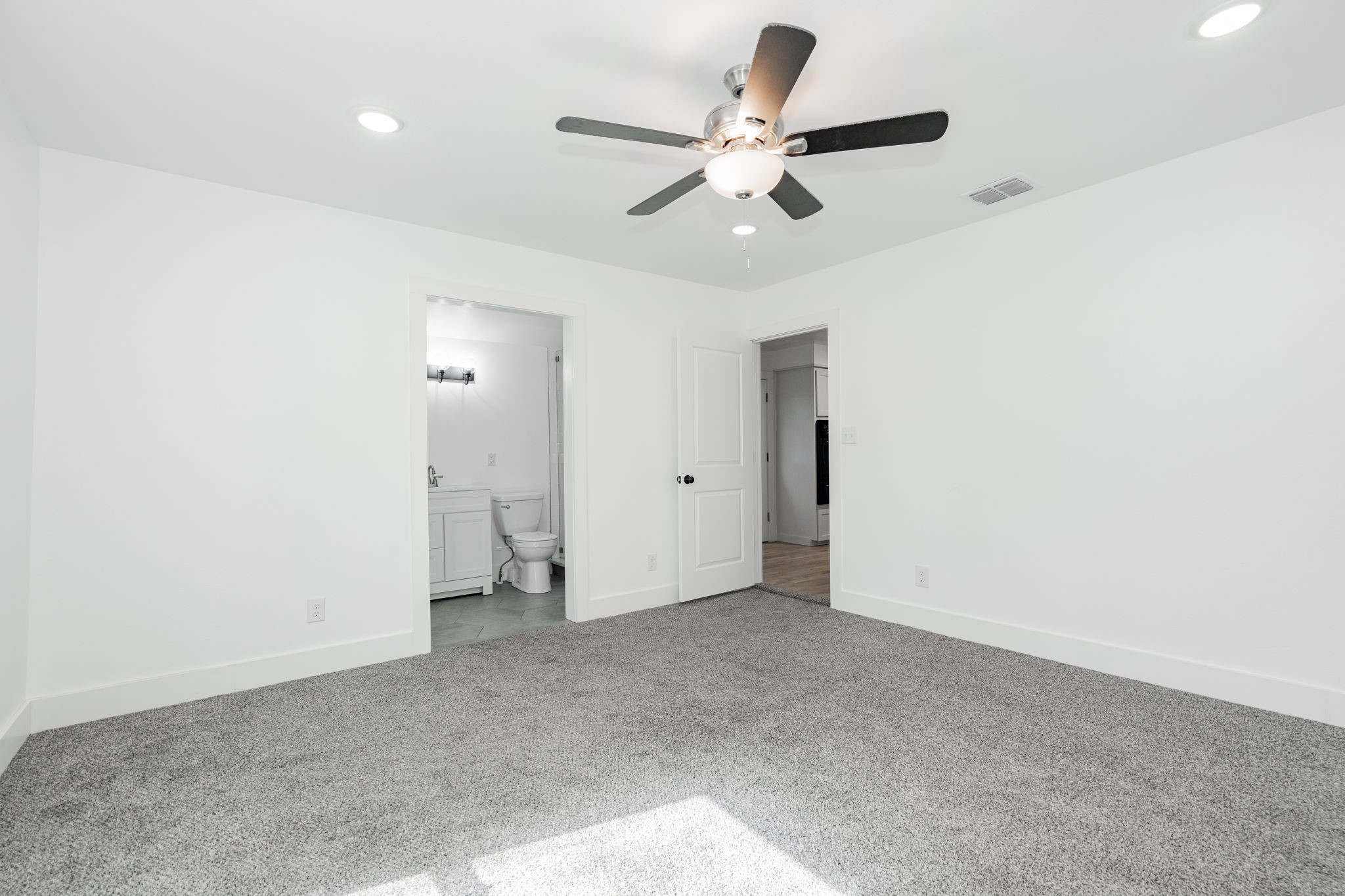 2401 Gilmer Street Caddo Mills TX 75135