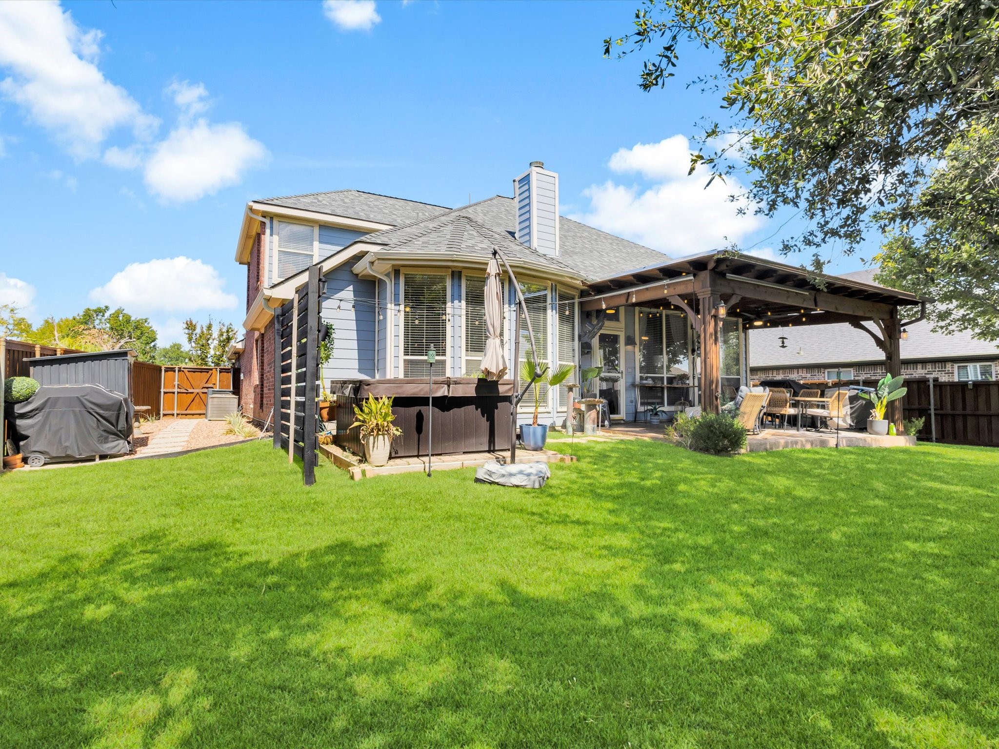 6004 Crestmill Lane Sachse TX 75048