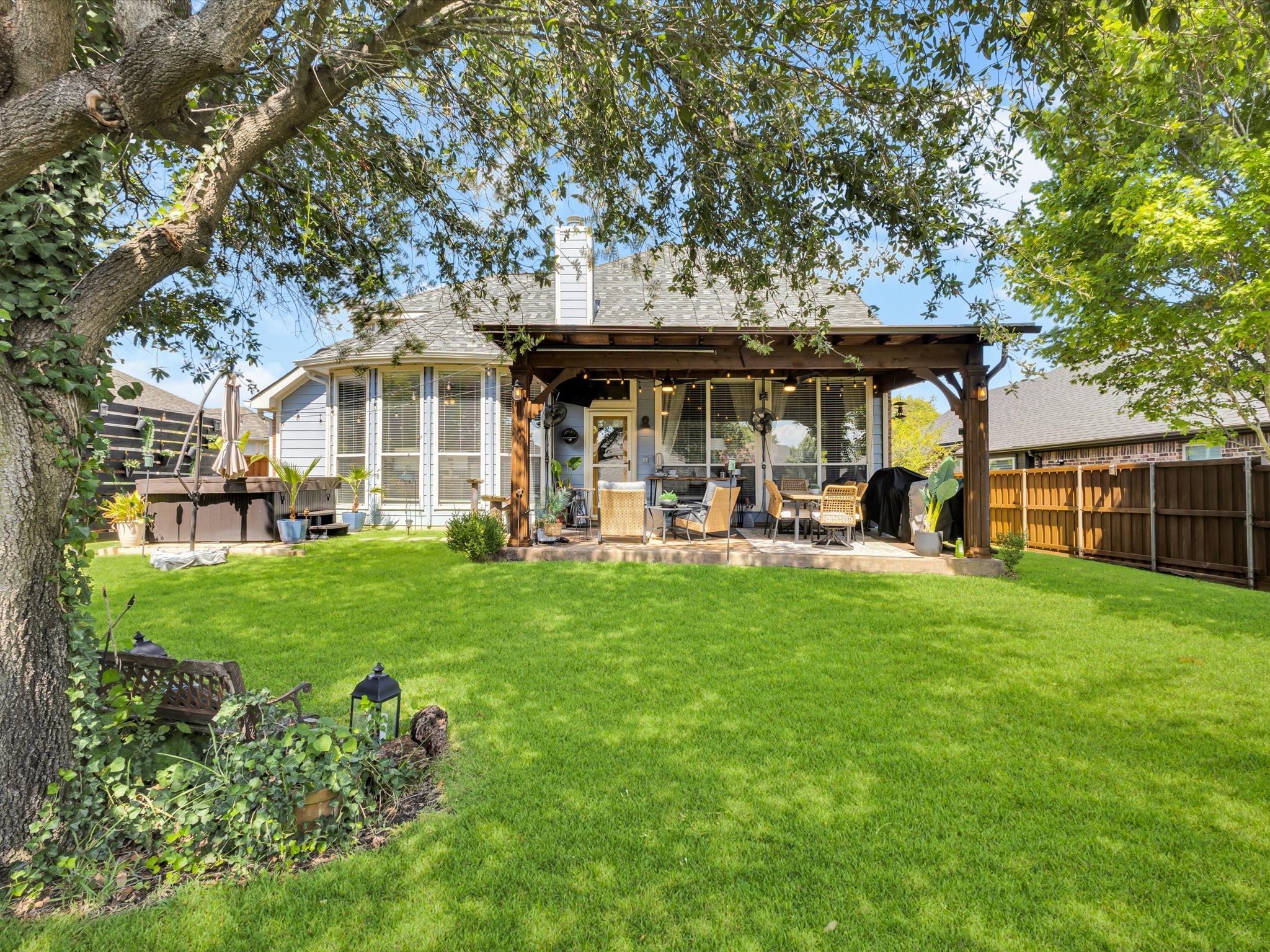 6004 Crestmill Lane Sachse TX 75048