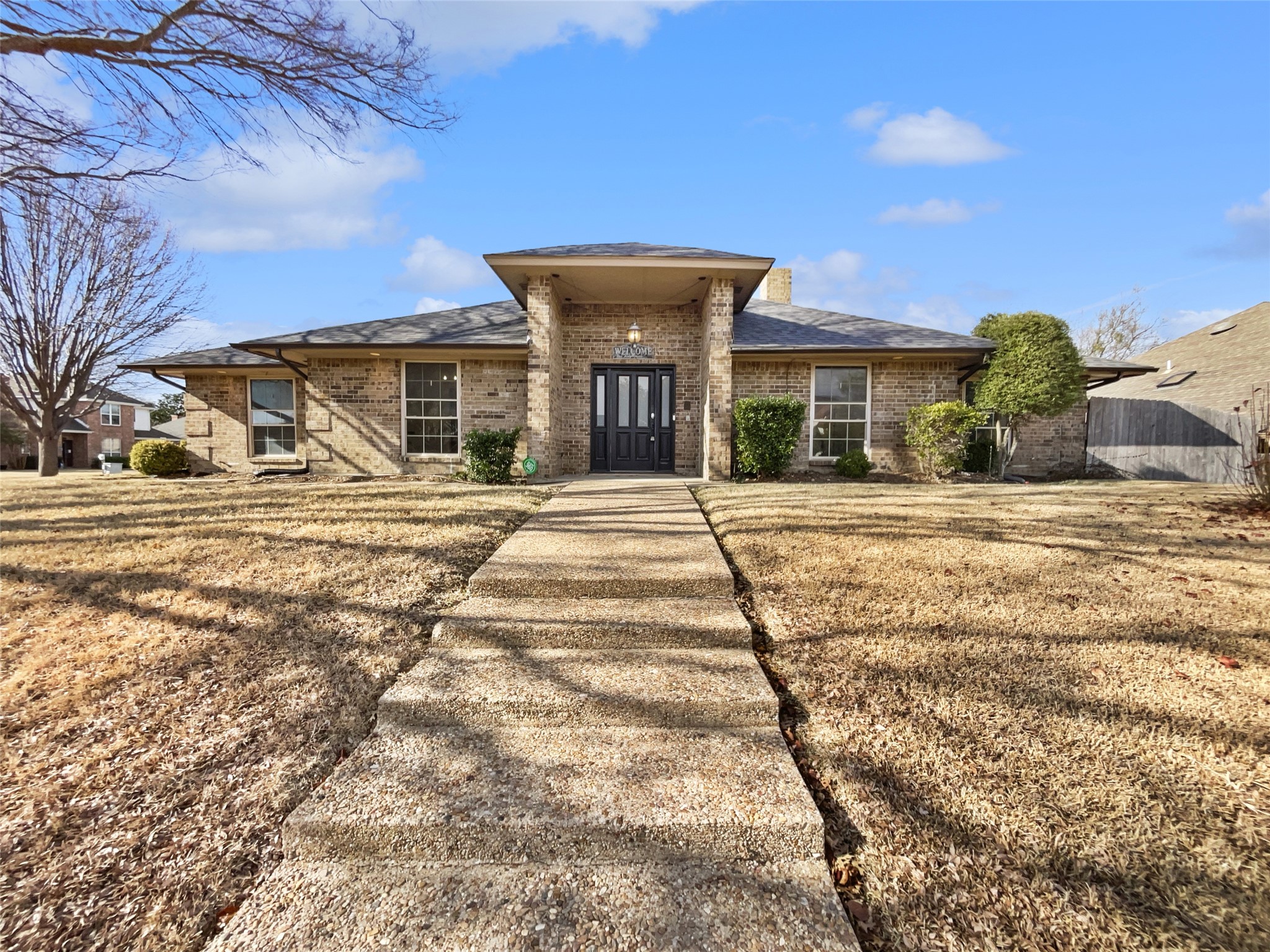 401 Kenshire Drive Benbrook TX 76126