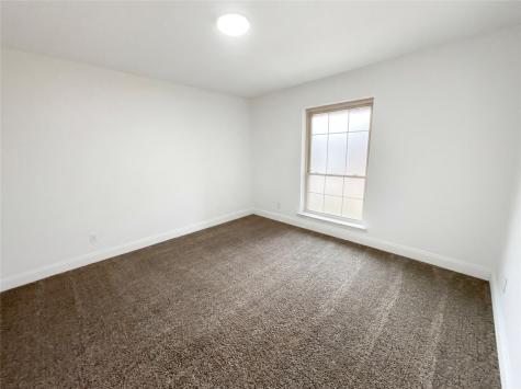 401 Kenshire Drive Benbrook TX 76126