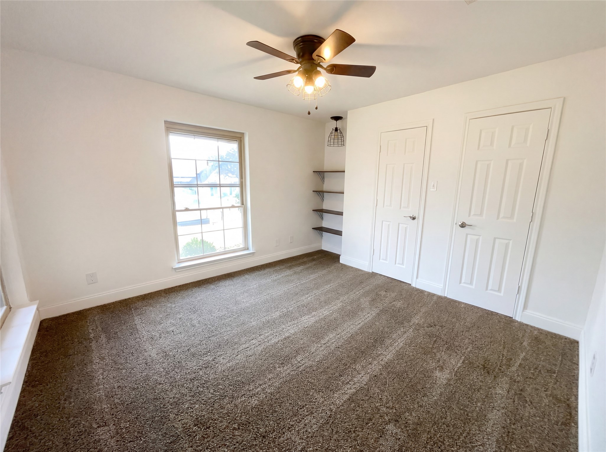 401 Kenshire Drive Benbrook TX 76126