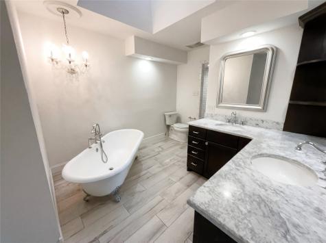 401 Kenshire Drive Benbrook TX 76126