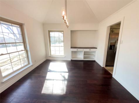 401 Kenshire Drive Benbrook TX 76126