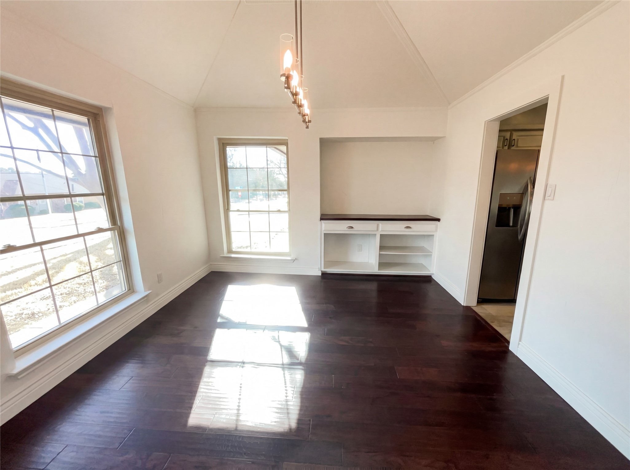 401 Kenshire Drive Benbrook TX 76126
