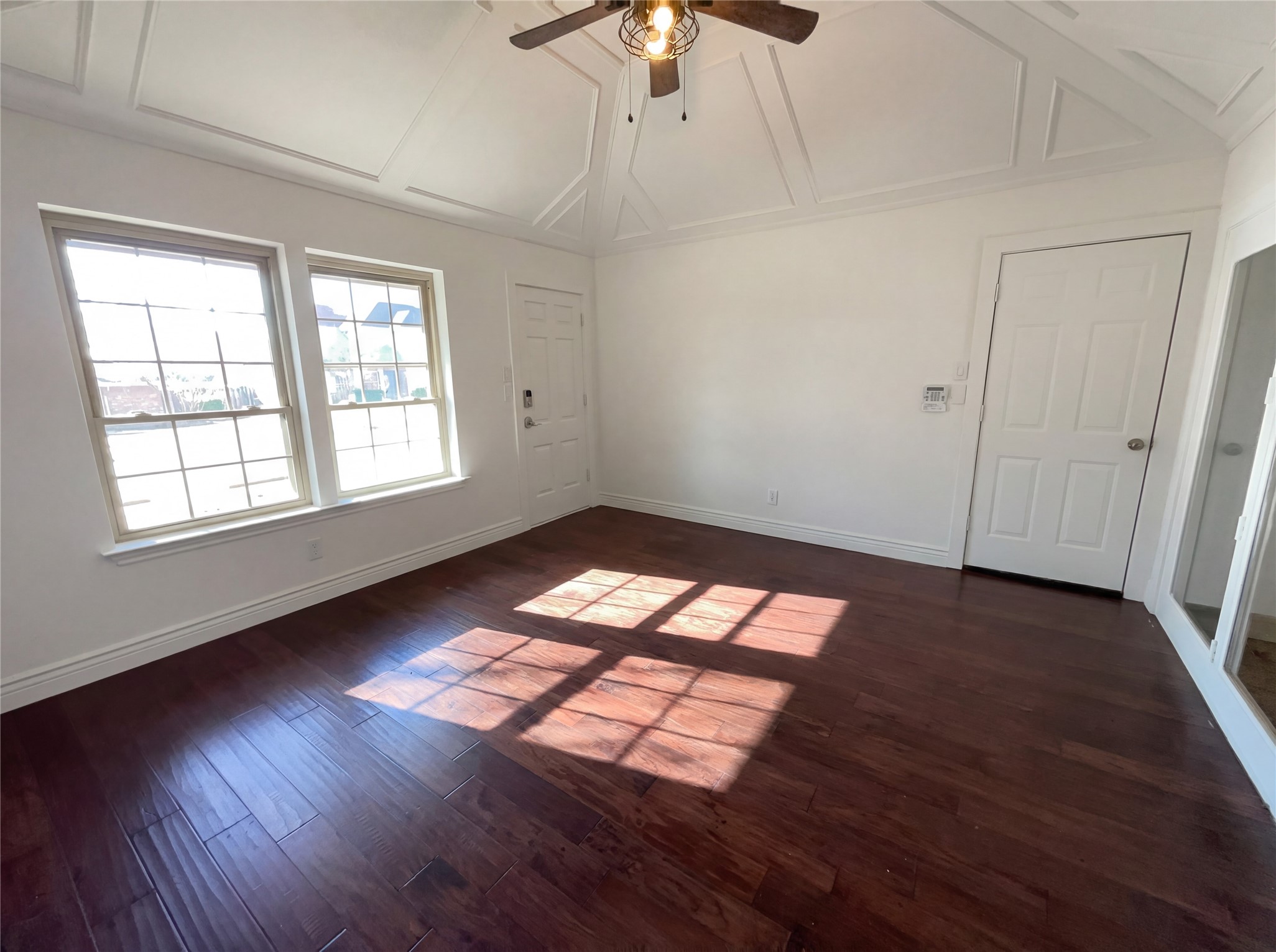 401 Kenshire Drive Benbrook TX 76126