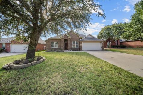 1303 Maple Terrace Drive Mansfield TX 76063