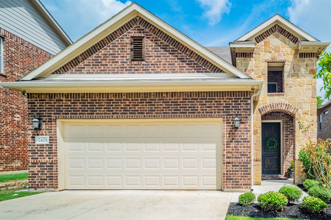 2429 Avalon Court Bedford TX 76021