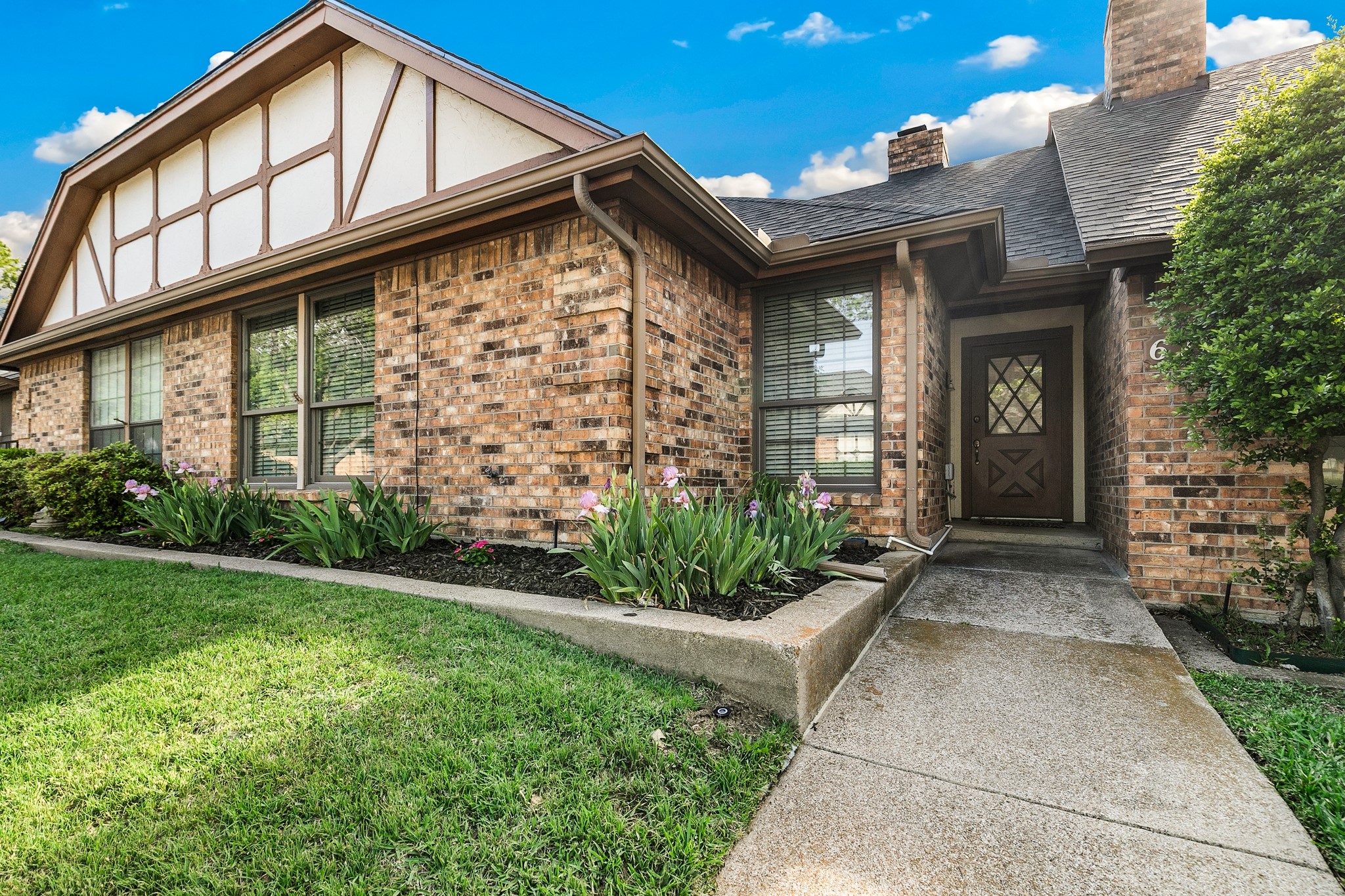 623 Windgate Court Arlington TX 76012