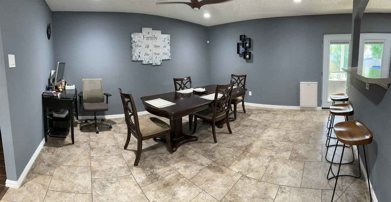 1013 Las Flores Court Grand Prairie TX 75052