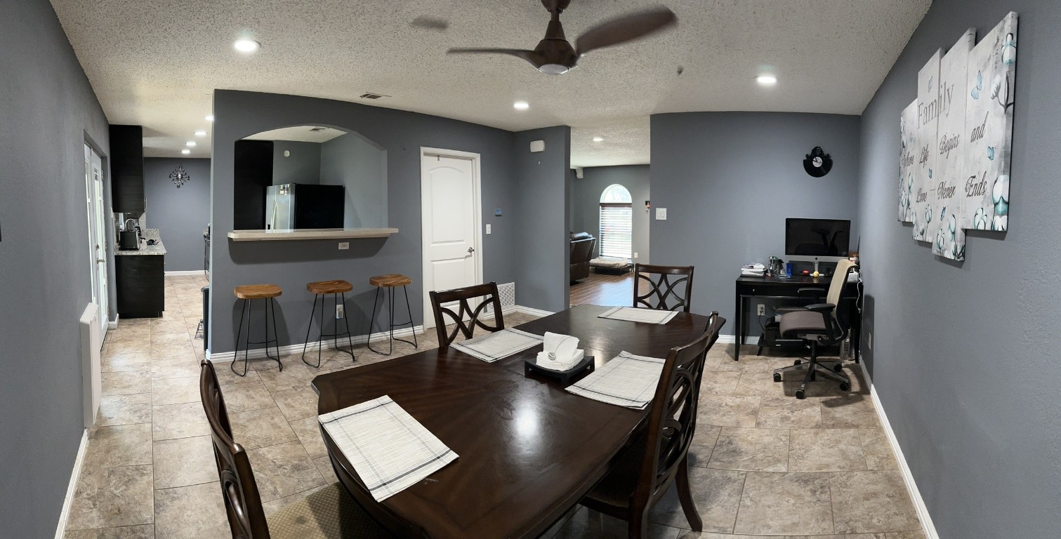 1013 Las Flores Court Grand Prairie TX 75052