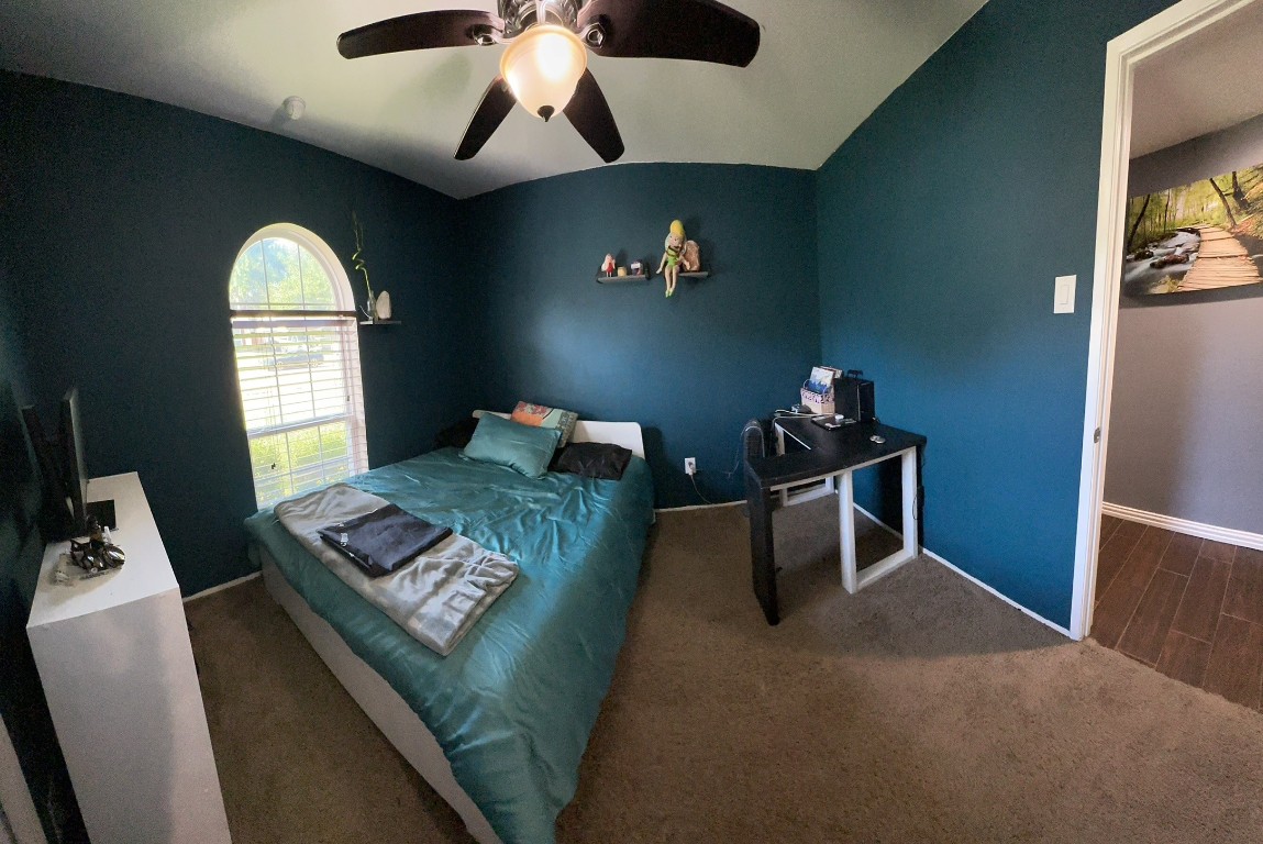 1013 Las Flores Court Grand Prairie TX 75052
