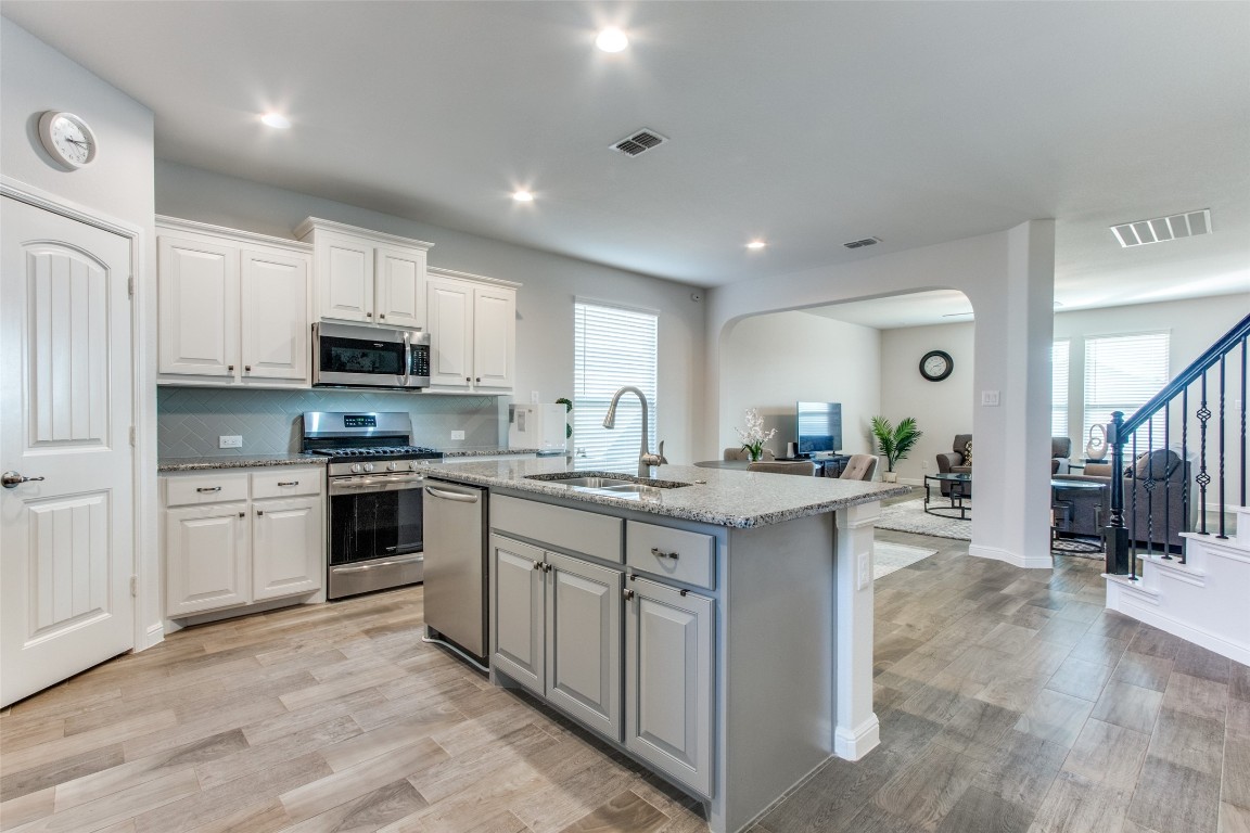 321 Goldfinch Road Denton TX 76210