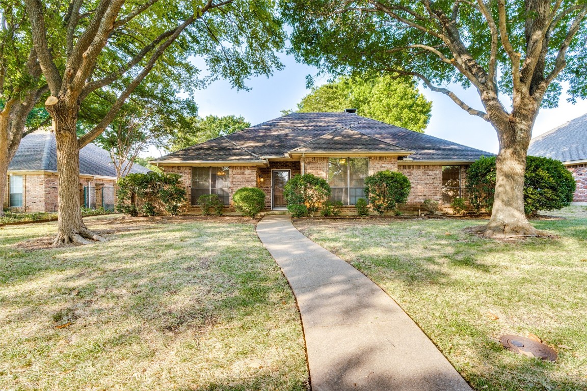 1328 Nettleton Drive Desoto TX 75115