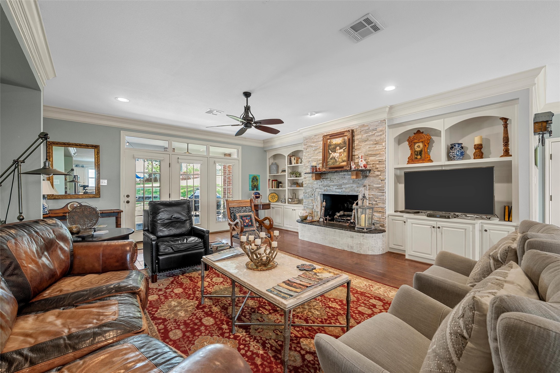 810 Forest Oaks Circle Woodway TX 76712
