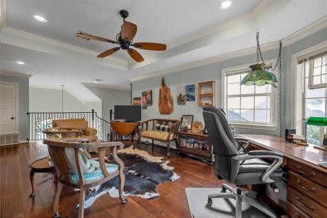 810 Forest Oaks Circle Woodway TX 76712