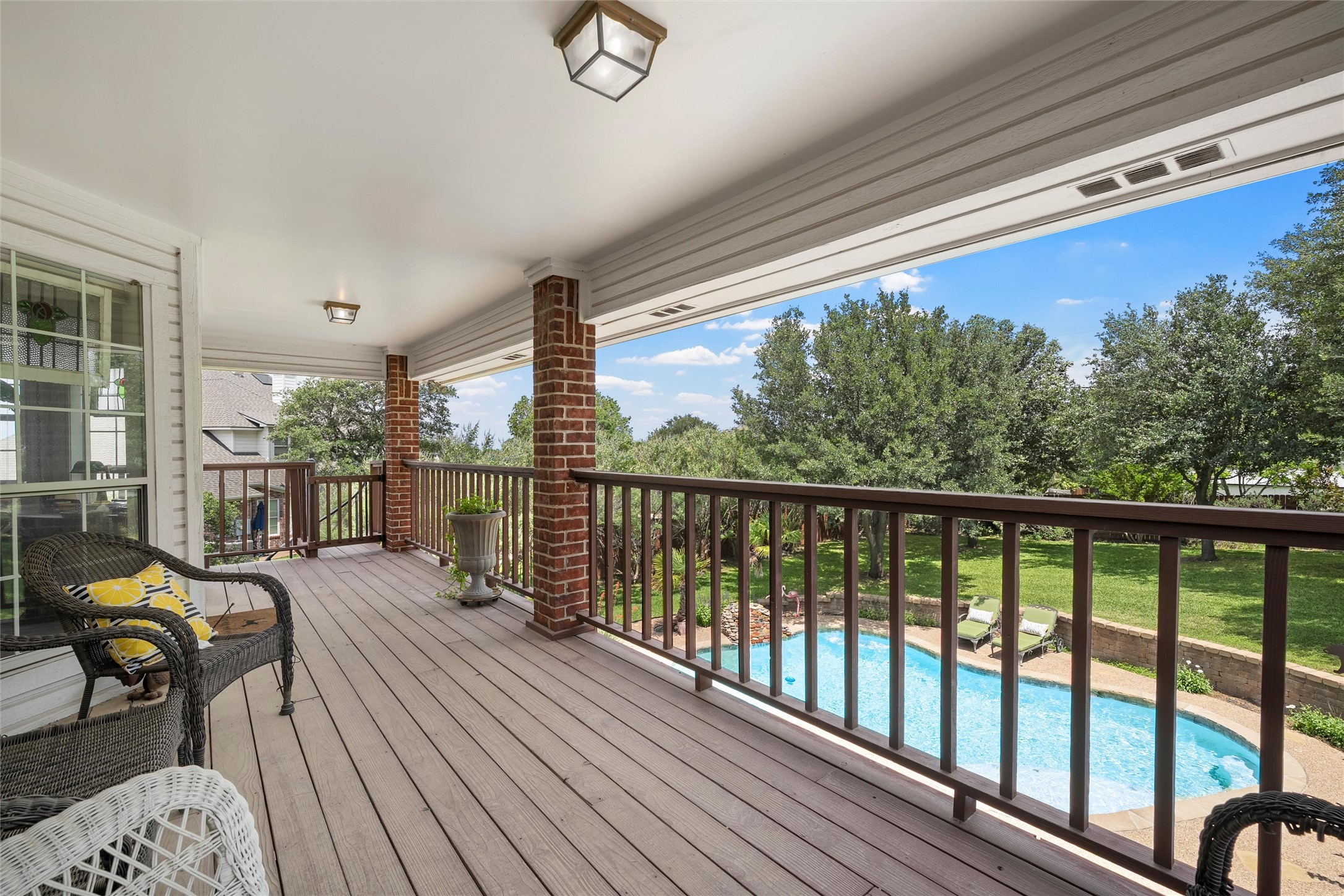 810 Forest Oaks Circle Woodway TX 76712