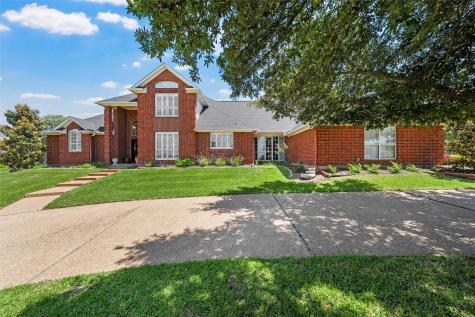 810 Forest Oaks Circle Woodway TX 76712
