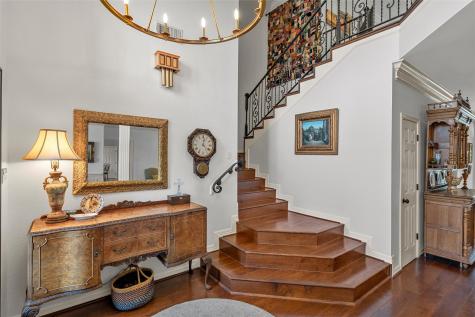 810 Forest Oaks Circle Woodway TX 76712