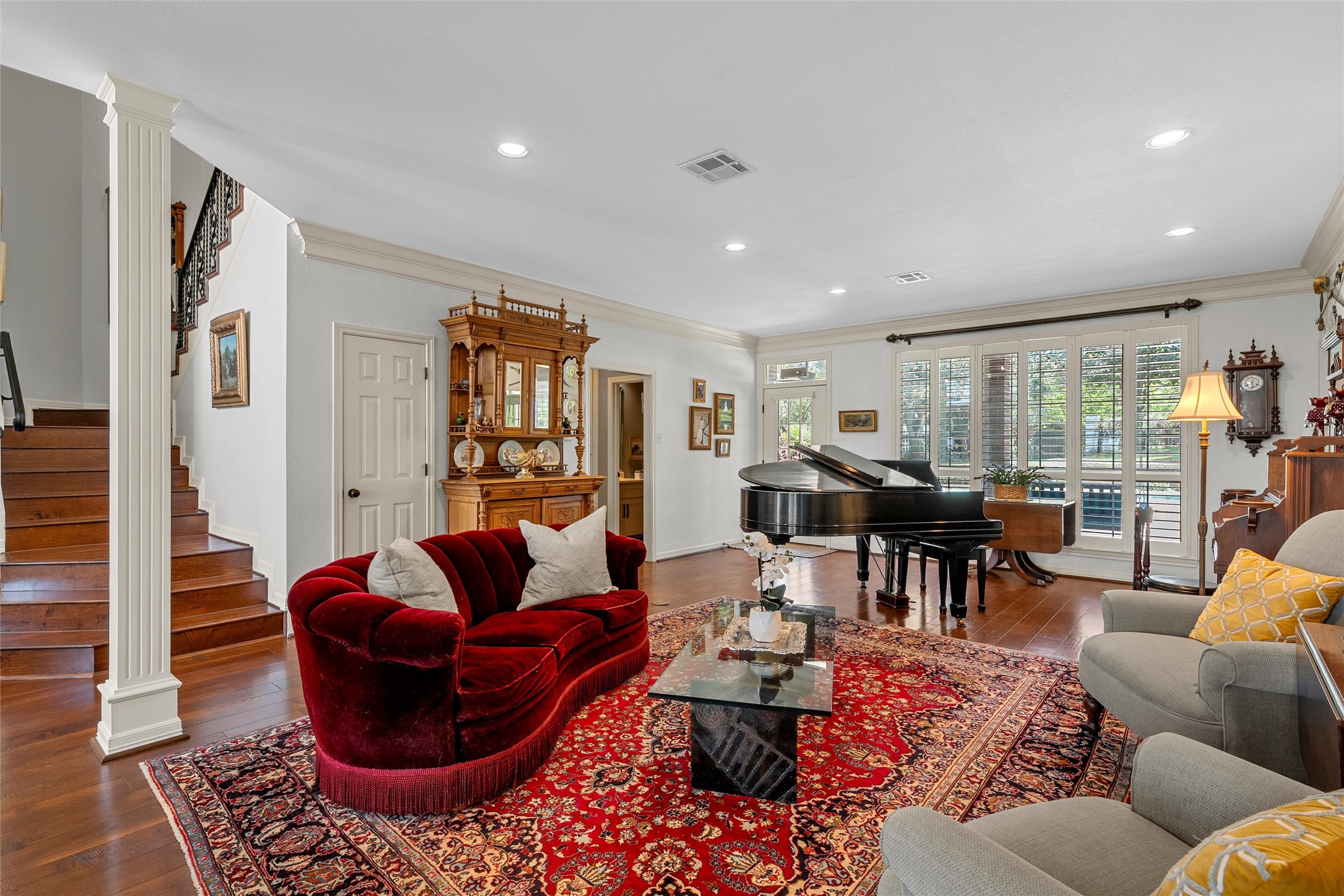 810 Forest Oaks Circle Woodway TX 76712