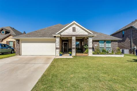 1604 Stillwater Drive Burleson TX 76028