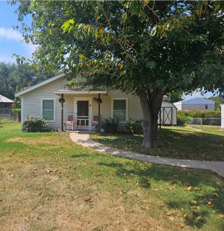 314 Capricorn Drive Granbury TX 76049