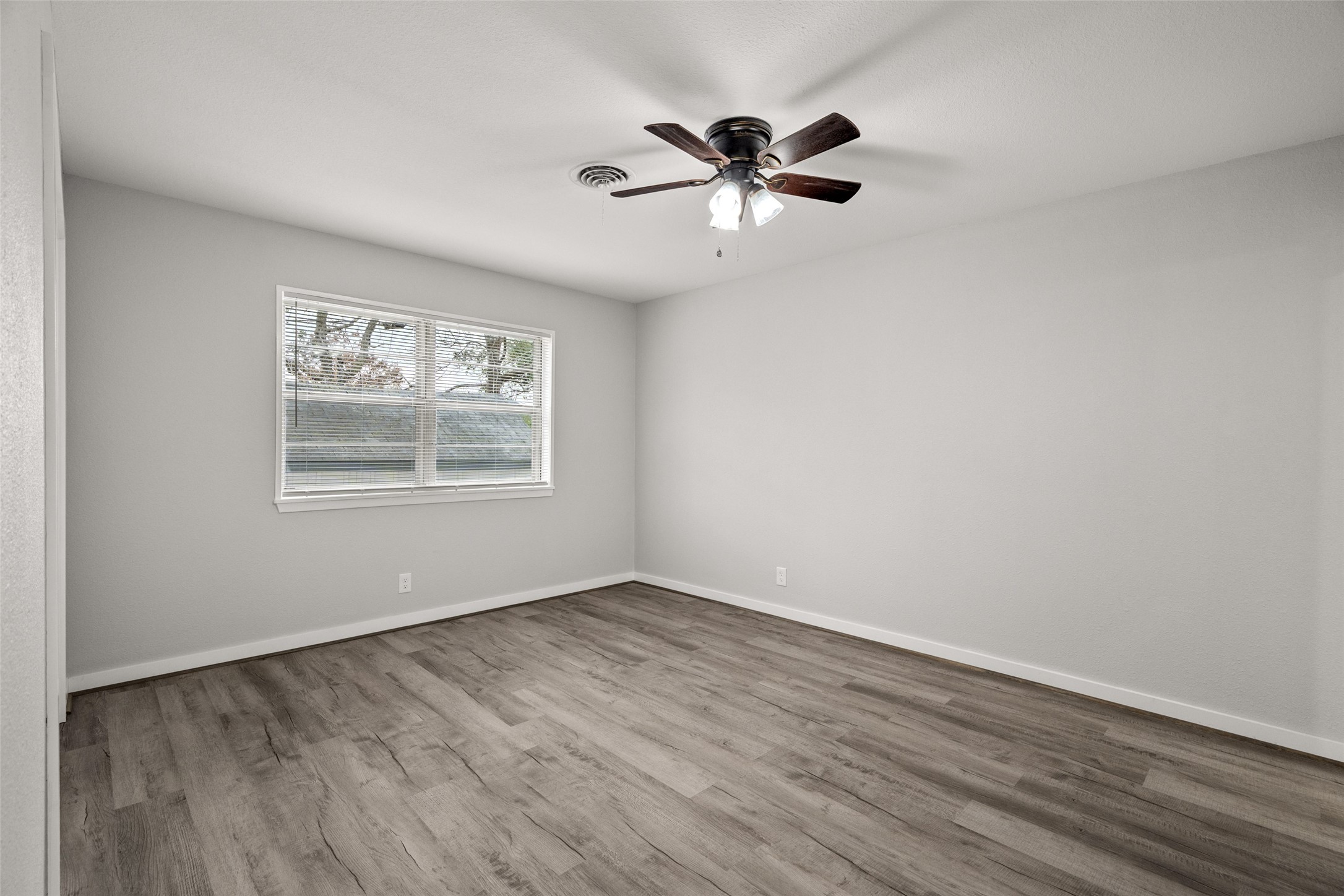 1506 W Main Street Denison TX 75020