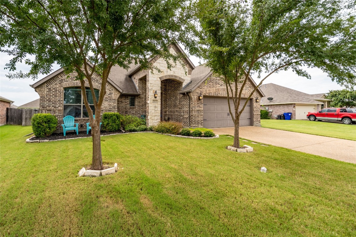 513 Elm Grove Trail Forney TX 75126