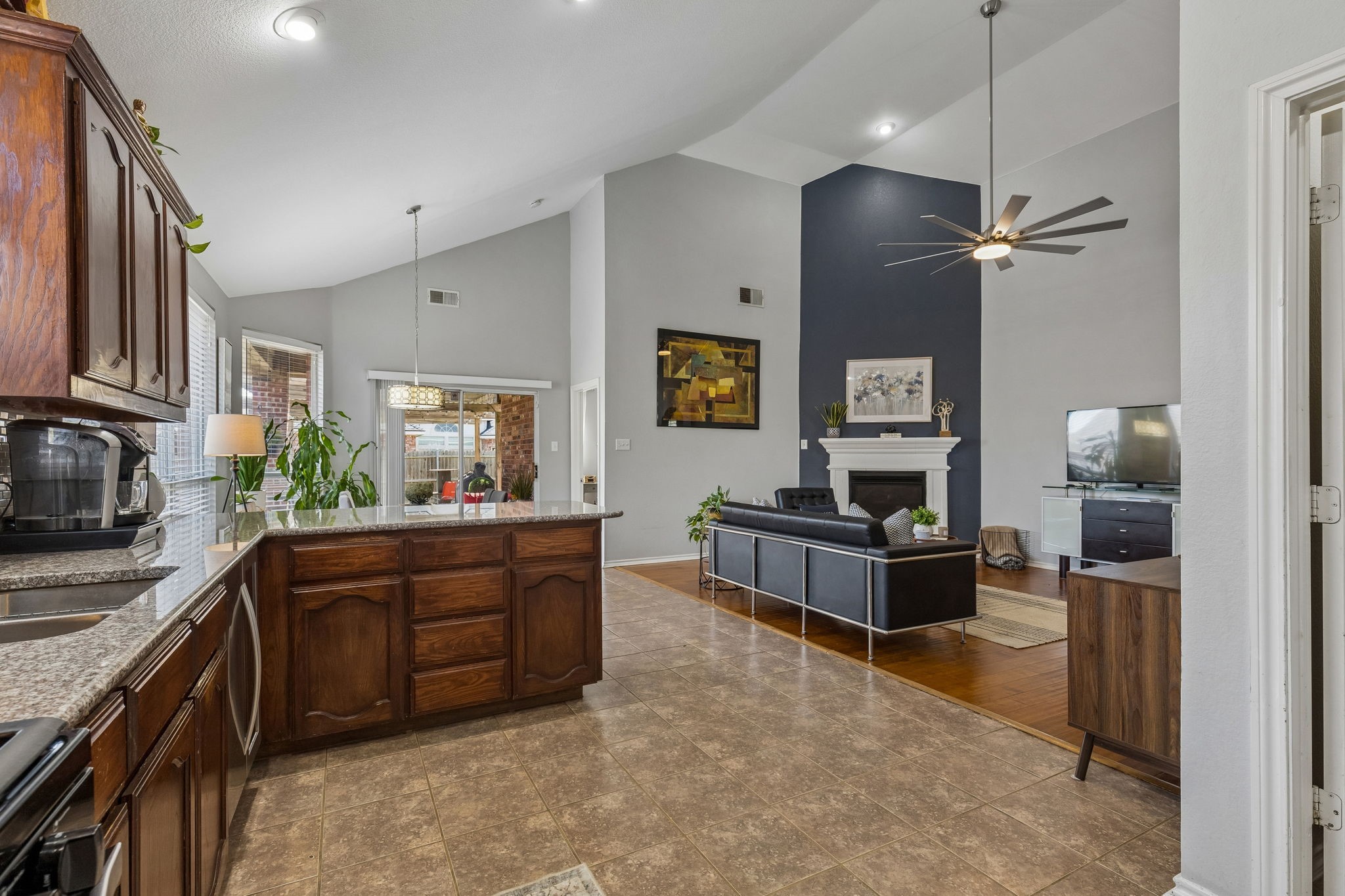 4545 Chaparral Creek Fort Worth TX 76123