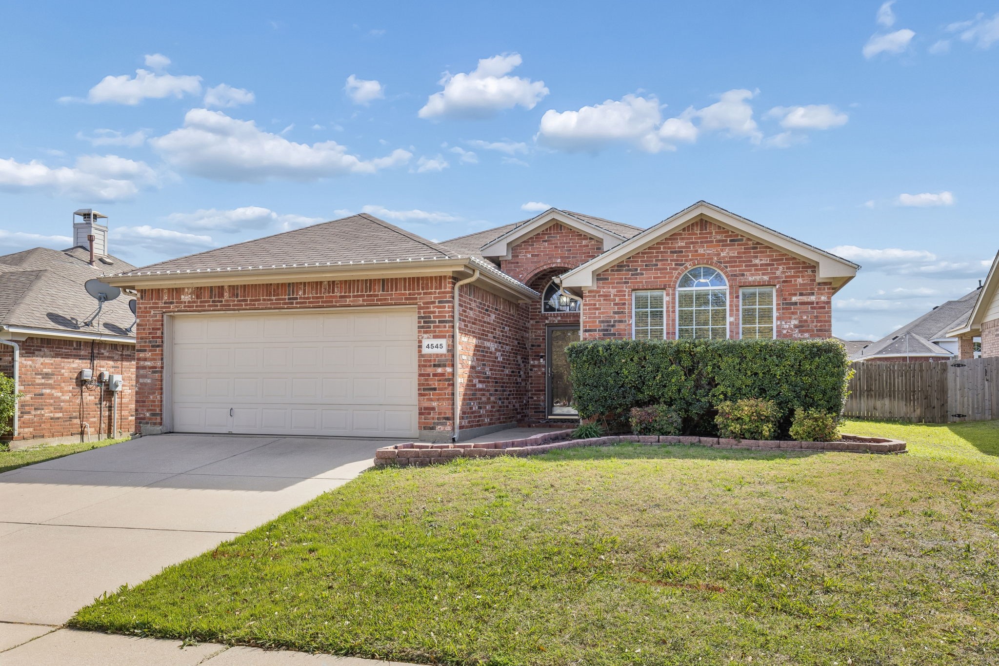 4545 Chaparral Creek Fort Worth TX 76123