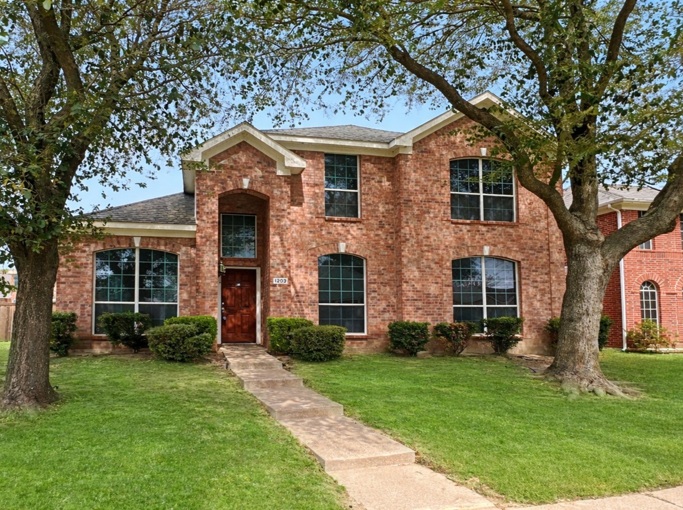 1203 Whitecreek Drive Glenn Heights TX 75154
