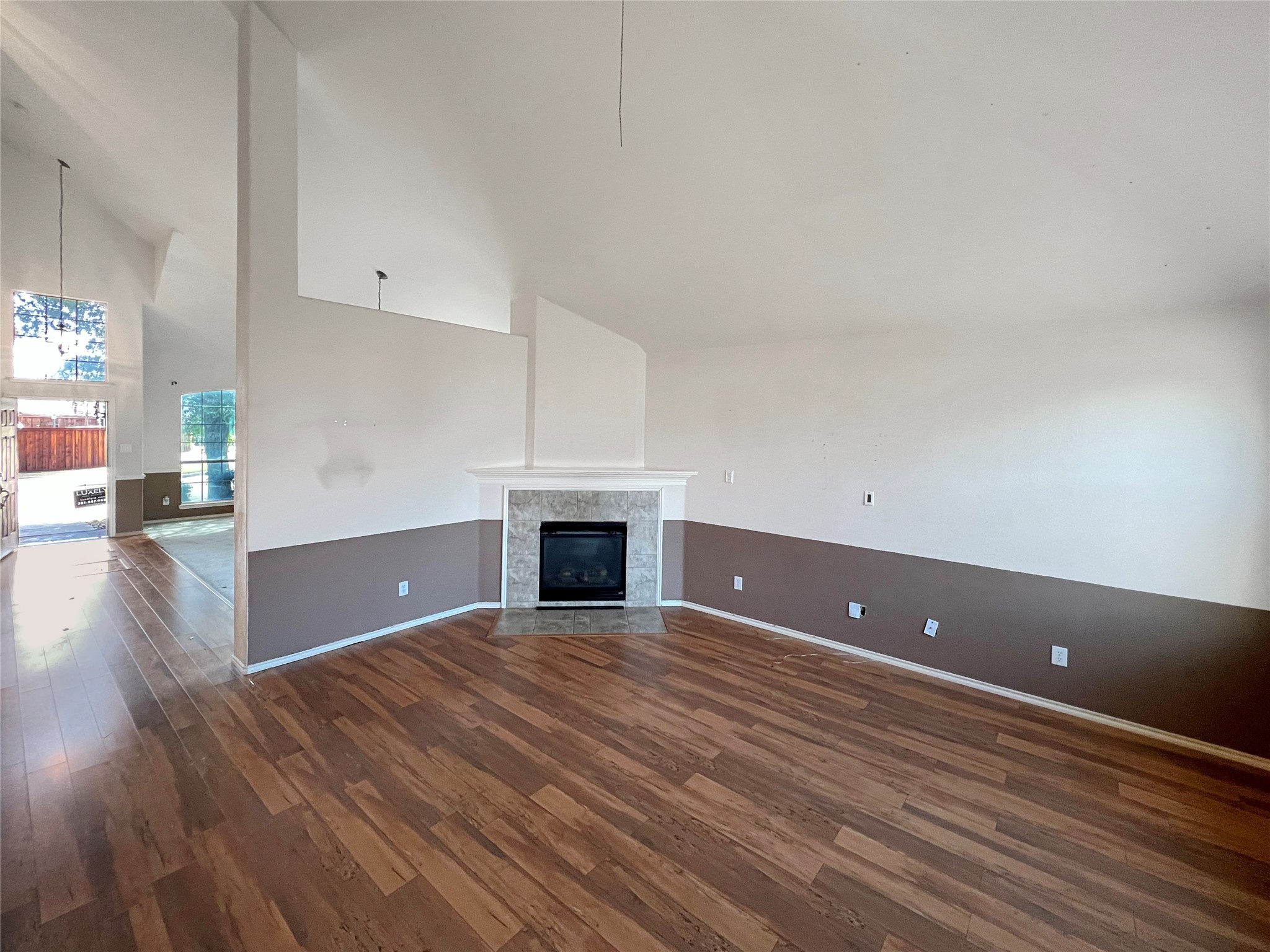 1203 Whitecreek Drive Glenn Heights TX 75154