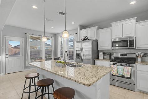 1033 Madelia Avenue Fort Worth TX 76177