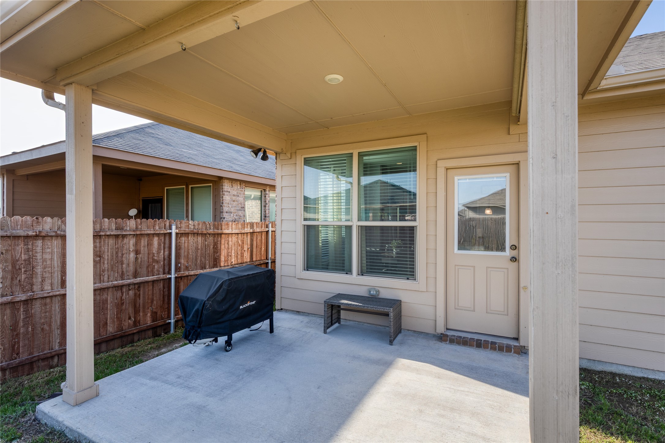 1033 Madelia Avenue Fort Worth TX 76177