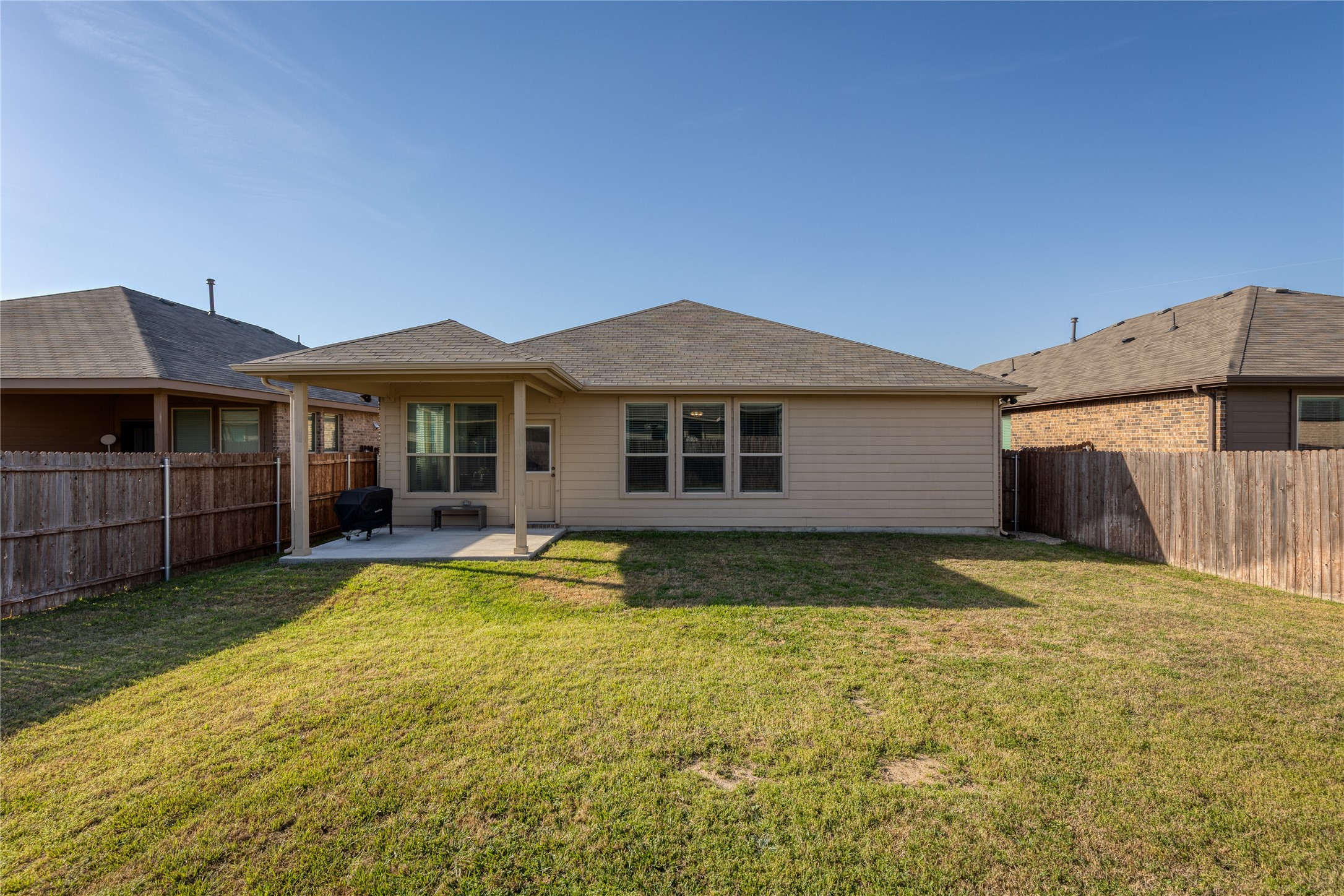 1033 Madelia Avenue Fort Worth TX 76177