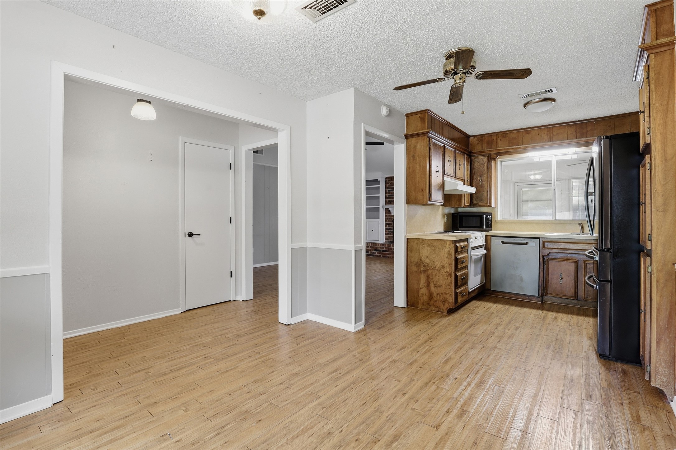 1323 Hemphill Drive Cleburne TX 76033