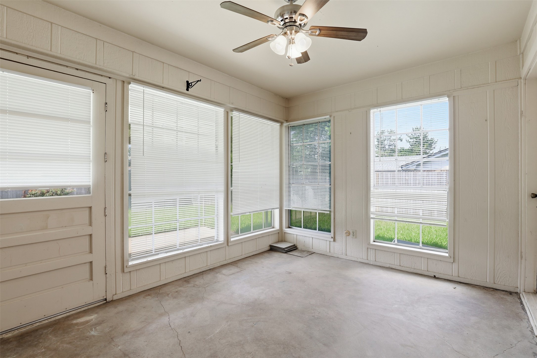 1323 Hemphill Drive Cleburne TX 76033