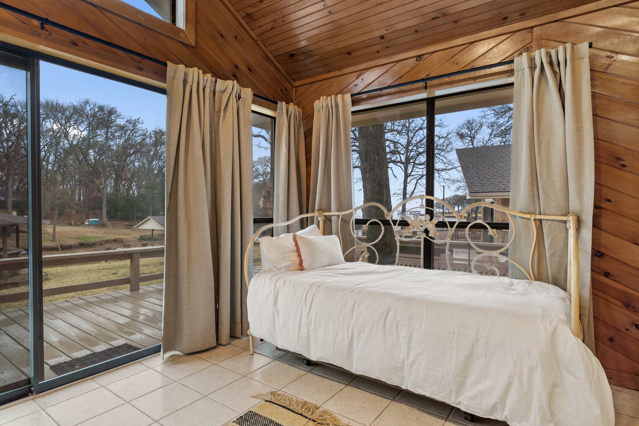 170 Armada Loop Payne Springs TX 75156