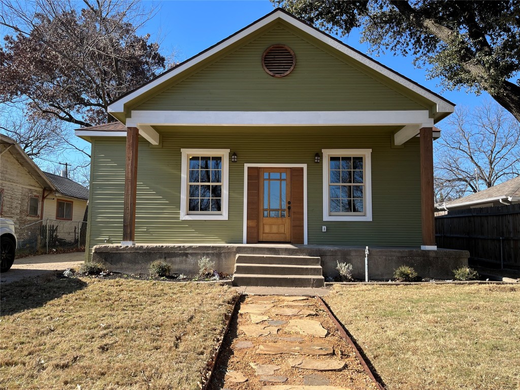 1223 S Waverly Drive Dallas TX 75208