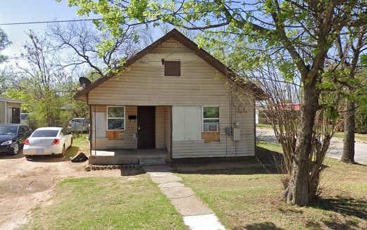 2700 Rouse Street Fort Worth TX 76111
