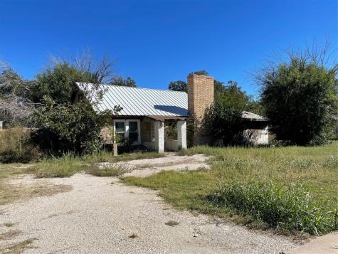 315 Plum Street Clyde TX 79510