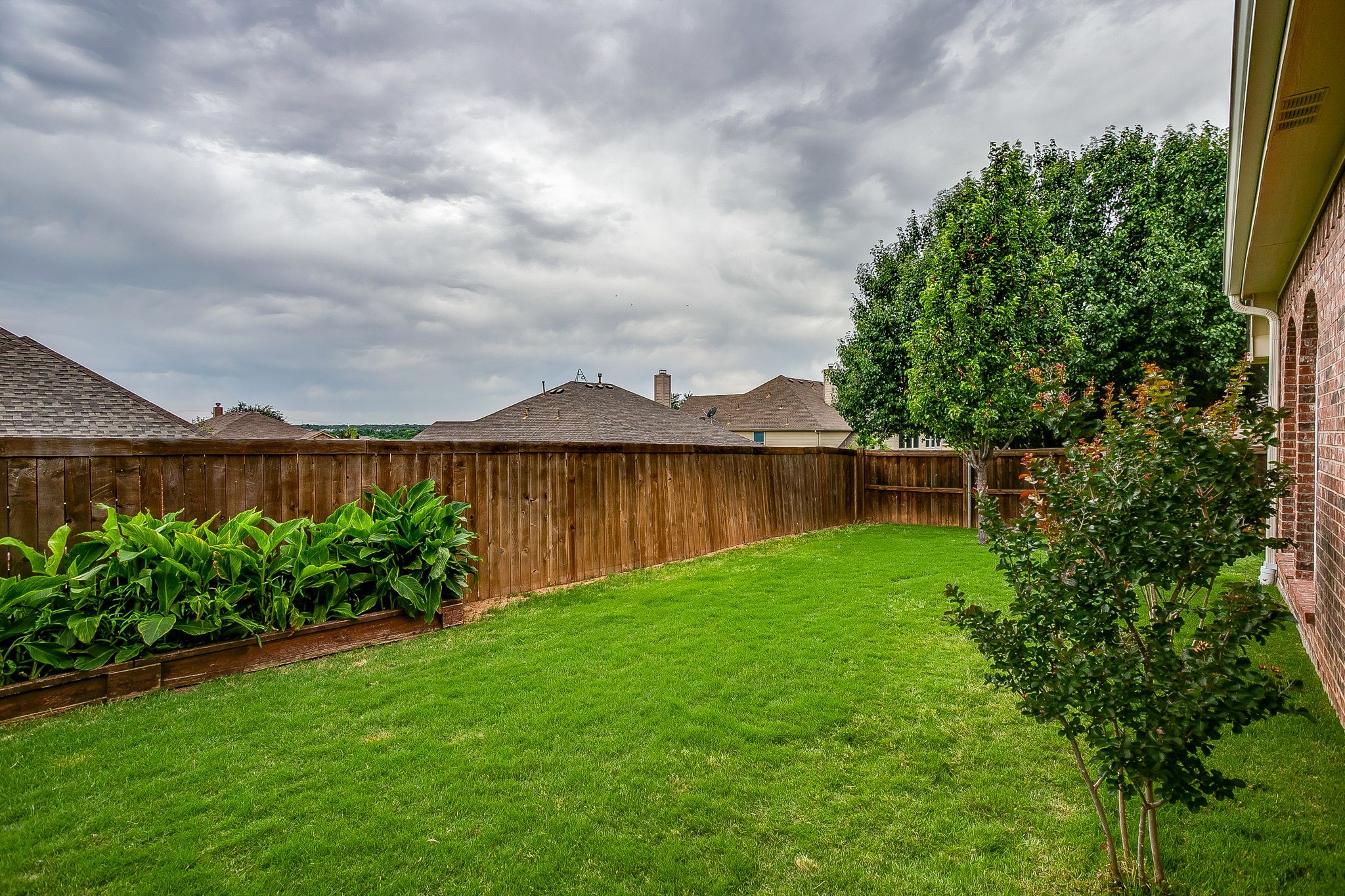 1316 Meadowlakes Azle TX 76020