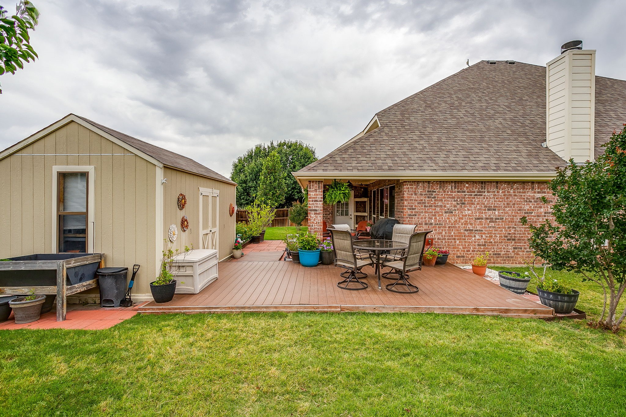 1316 Meadowlakes Azle TX 76020