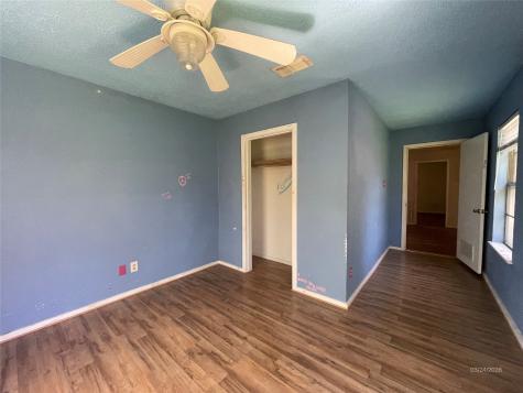 1100 Poe Street Azle TX 76020