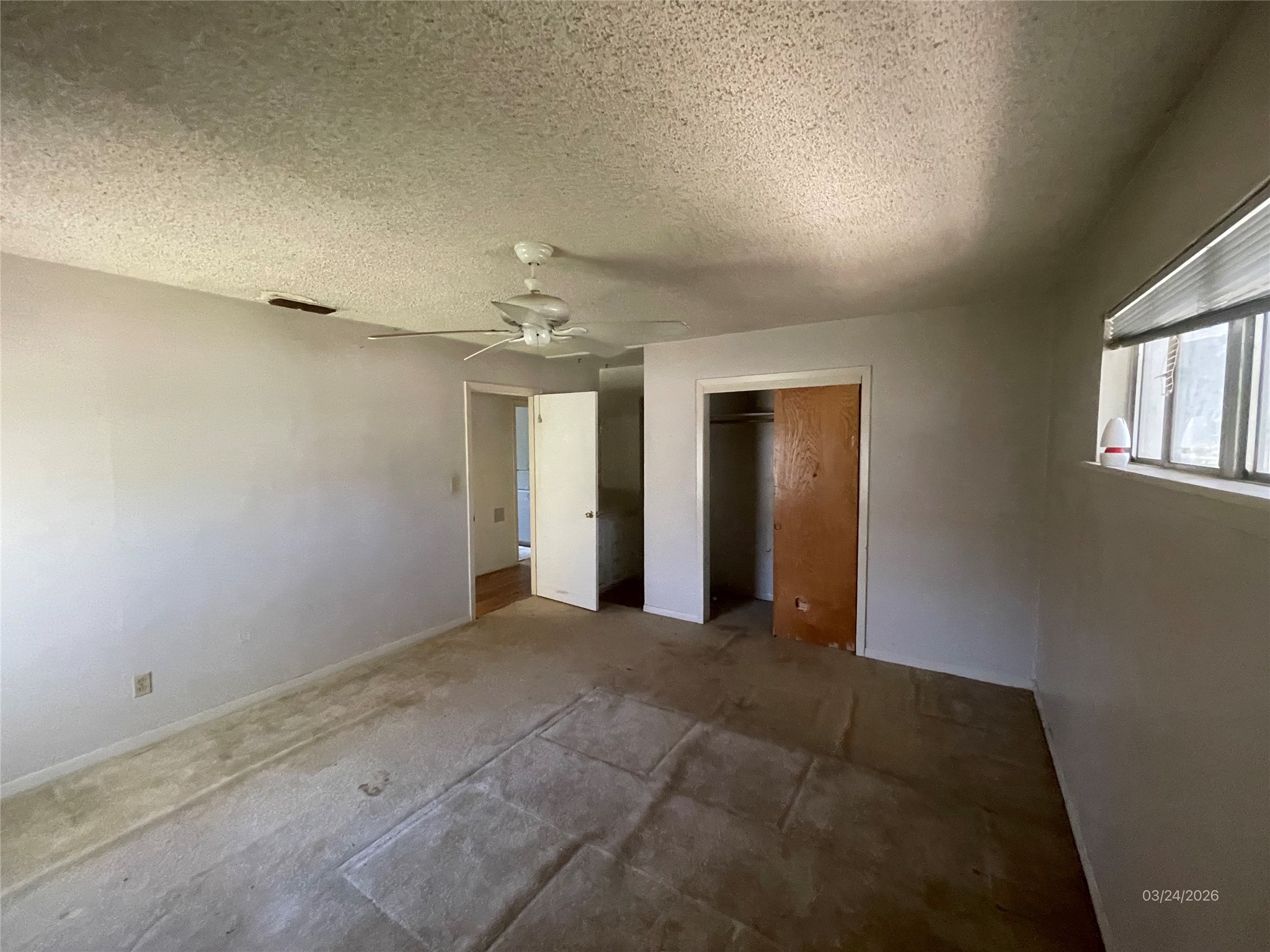 1100 Poe Street Azle TX 76020