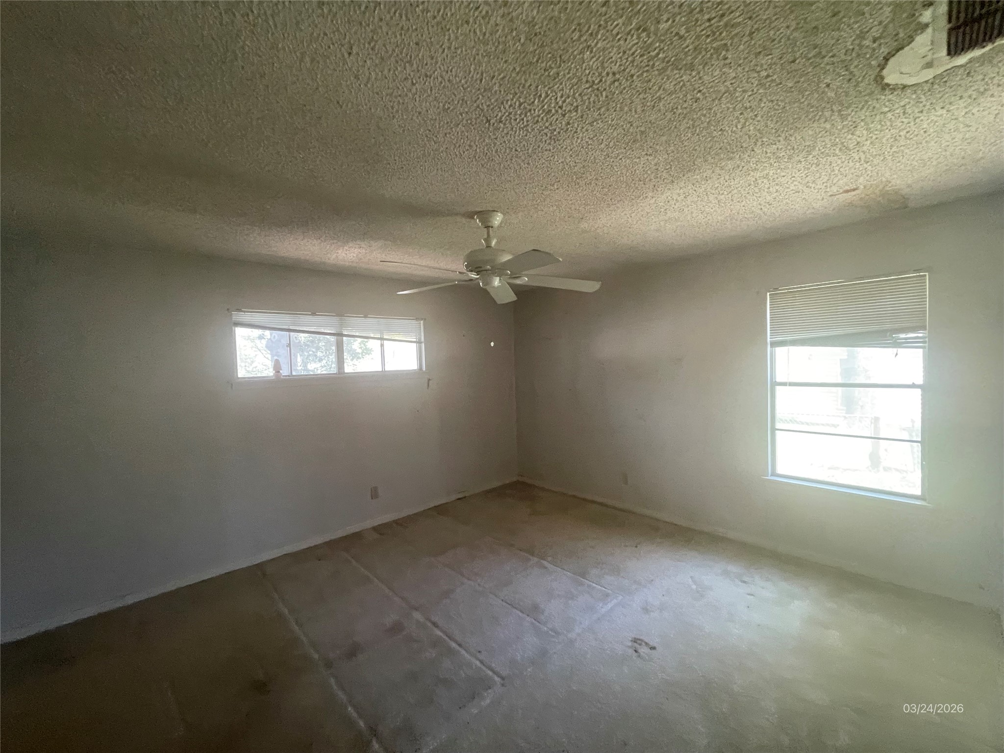 1100 Poe Street Azle TX 76020